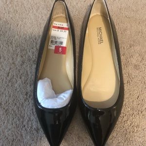 Michael Michael Kors Arianna Flat black patent sz5